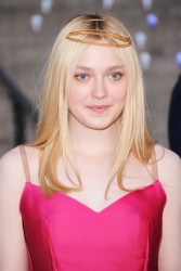 Dakota Fanning ダコタ・ファニング