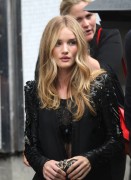 Rosie Huntington Whiteley ロージー・ハンティントン・ホワイトレー