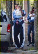 4f22bb51985171.gif