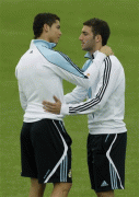 2d373353011540.gif