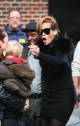 260c4f57502833.gif