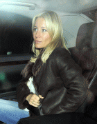 5e1d2e59916972 Denise Van Outen leaving the Ivy Restaurant in London on 12/14/09 