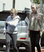 Elle Fanning エル・ファニング