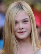 Elle Fanning エル・ファニング